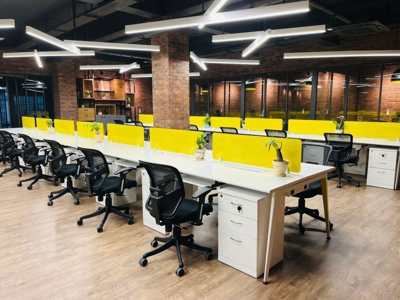 Office Space For Rent in Fergusson College Road