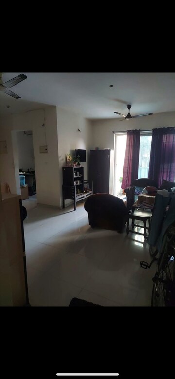 Living Room in 2 BHK Apartment at Sheth Vasant Lawns, Laxmi Nagar – for Rent