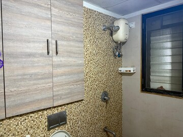 Bathroom in 2 BHK Builder Floor at Sector 52 – for Rent