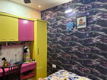Bedroom in 2 BHK Builder Floor at Sector 52 – for Rent