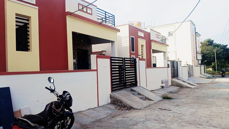  Parking, bagalur road 2 Bedroom 900 Sq.Ft. Villa In Bagalur Road Hosur 8932324