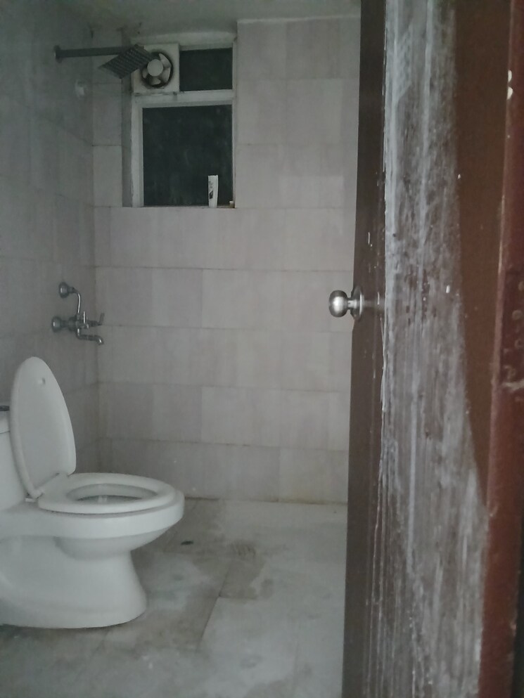 Bathroom, agrasain-spaces-aagman 2 Bedroom 593 Sq.Ft. Apartment In Sector 70 Faridabad 8932342