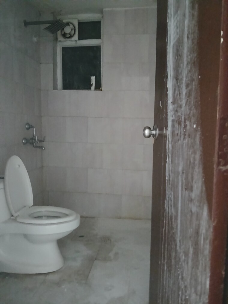 Bathroom, agrasain-spaces-aagman 2 Bedroom 593 Sq.Ft. Apartment In Sector 70 Faridabad 8932342