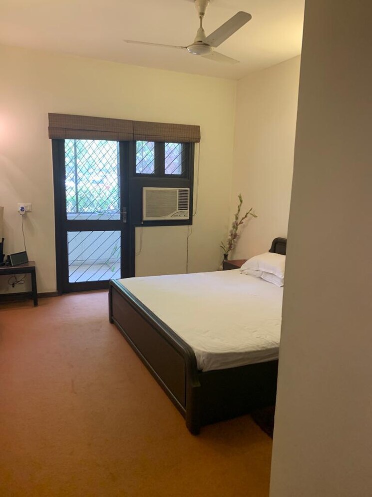 Room, bptp-freedom-park-life 3 Bedroom 2400 Sq.Ft. Apartment In Sector 57 Gurgaon 8932333