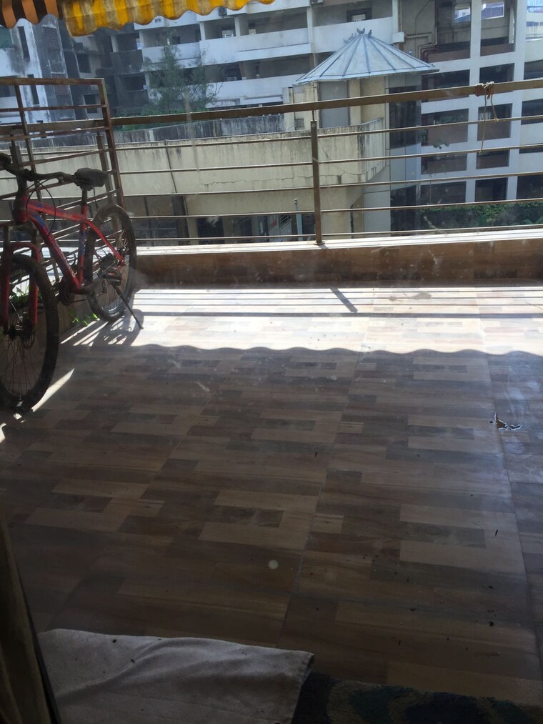  Parking, evershine-embassy 2 Bedroom 950 Sq.Ft. Apartment In Andheri West Mumbai 8932384