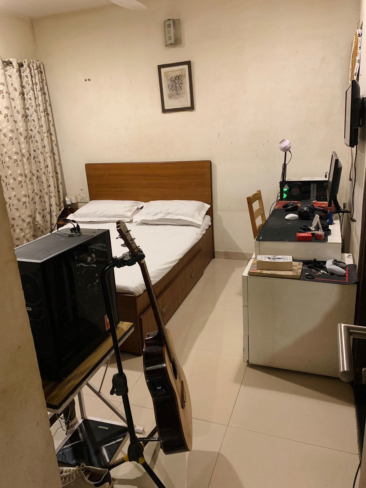 2 BHK Apartment For Sale in Evershine Embassy