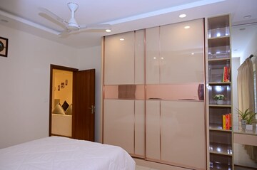 Furnished Amenities in 2 BHK Apartment at SV Polaris, Panathur – for Sale