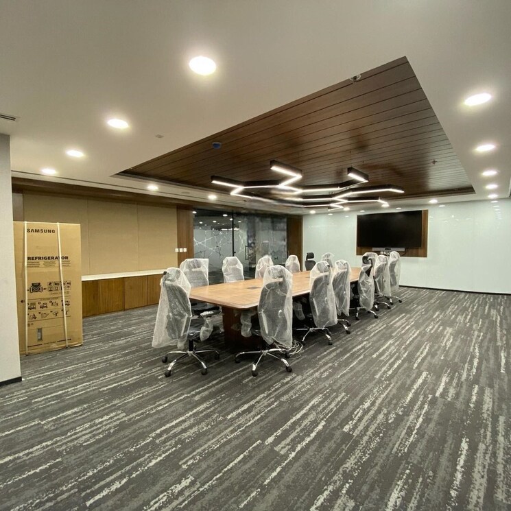  Parking, kharadi Commercial Office Space 5500 Sq.Ft. In Kharadi Pune 8932363