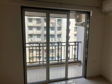 Room in 2 BHK Apartment at Sheth Chopra Shanti Lifespaces 2, Nalasopara East – for Rent