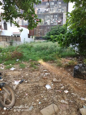  Plot For Sale in Sector 57