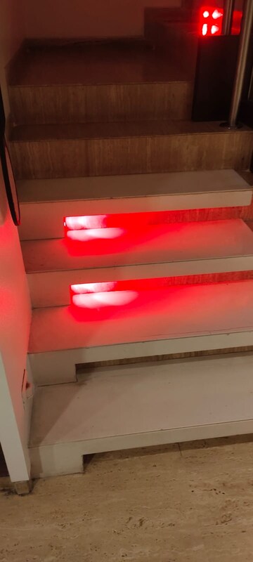 Furnished Amenities in 4 BHK Apartment at Vashi Sector 7 – for Sale
