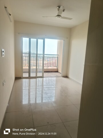 Room in 1 BHK Apartment at Kolte Patil Life Republic, Hinjewadi – for Rent