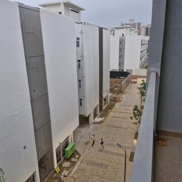 Balcony in 3.5 BHK Builder Floor at M3M Soulitude, Sector 89 – for Rent