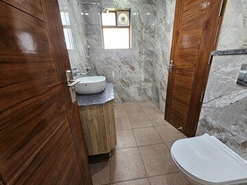Bathroom in 4 BHK Builder Floor at Parklands, Sector 85 – for Sale