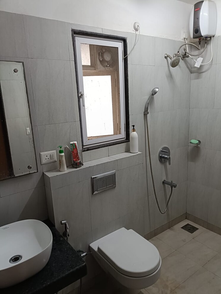 Bathroom, godrej-prime 2 Bedroom 750 Sq.Ft. Apartment In Chembur Mumbai 8932491