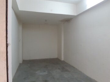  Shop For Sale in Thane West