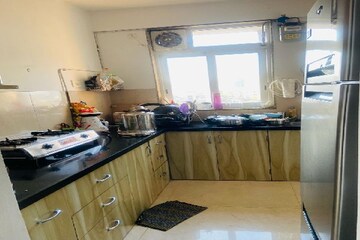 Kitchen in 1.5 BHK Apartment at Runwal Forest Orchid, Kanjurmarg West – for Rent