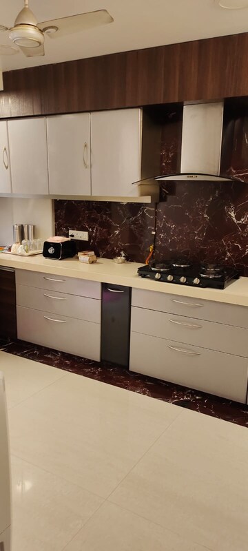 Kitchen in 4 BHK Villa at Vashi Sector 7 – for Sale