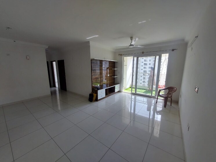 Balcony, puravankara-palm-beach 3.5 Bedroom 1804 Sq.Ft. Apartment In Hennur Bangalore 8932496