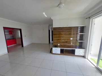 Bathroom in 3.5 BHK Apartment at Puravankara Palm Beach, Hennur – for Rent
