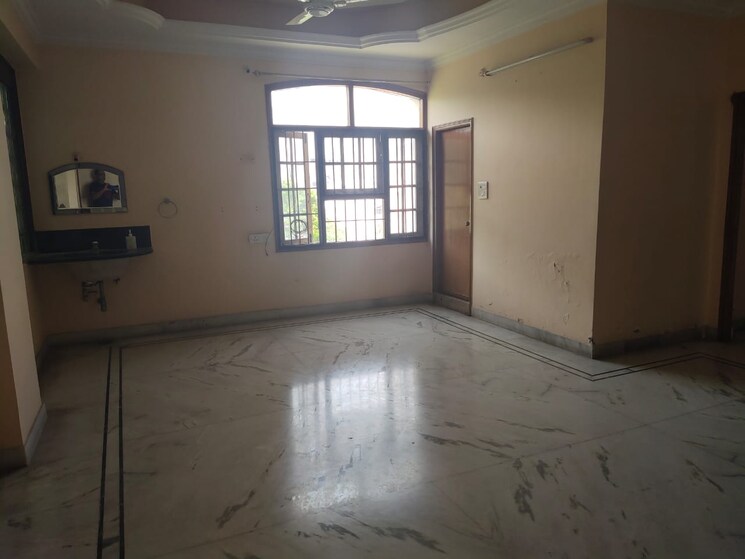 Room, sowbhagya-sadan 3 Bedroom 1850 Sq.Ft. Apartment In Banjara Hills Hyderabad 8932511