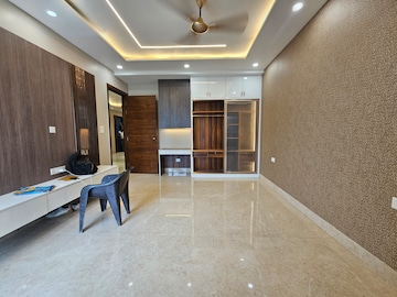 Building Lobby in 4 BHK Builder Floor at Parklands, Sector 85 – for Sale