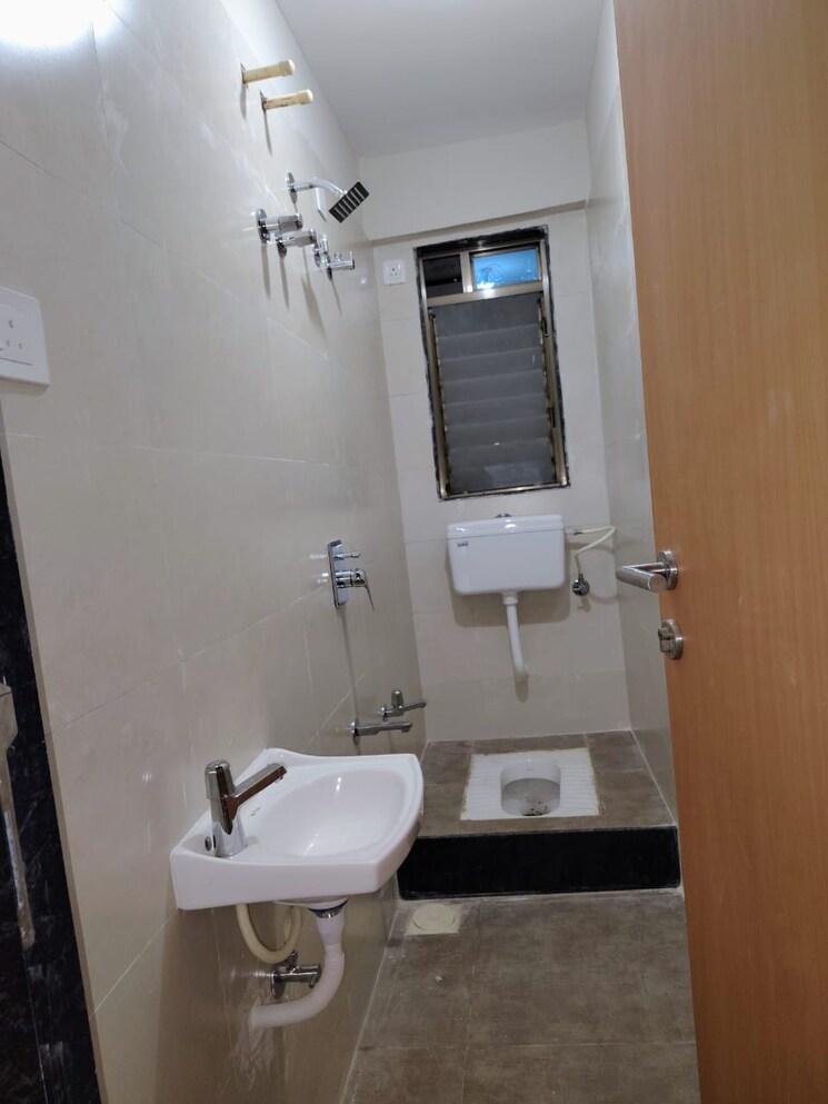Bathroom, soundlines-florence-tower 1 Bedroom 420 Sq.Ft. Apartment In Lower Parel Mumbai 8932536