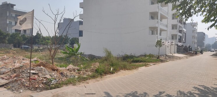 undefined, parklands  250 Sq.Yd. Plot In Sector 85 Faridabad 8932541