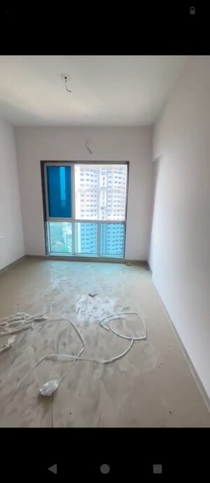 Room in 1 BHK Apartment at Goregaon West – for Sale