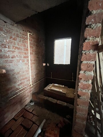  Shop For Rent in Tupudana