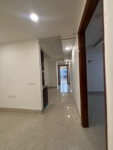 Building Lobby in 3 BHK Apartment at Palm Residency Chhatarpur, Chattarpur – for Rent