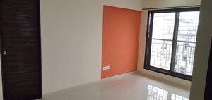 Room in 1 BHK Apartment at Palash Towers, Andheri West – for Sale