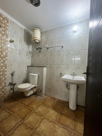 Bathroom in 3 BHK Apartment at Palm Residency Chhatarpur, Chattarpur – for Rent