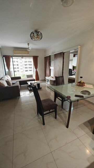 Master Bedroom in 2.5 BHK Apartment at Evershine Embassy, Andheri West – for Sale