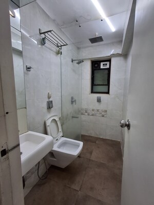 Bathroom in 2.5 BHK Apartment at Evershine Embassy, Andheri West – for Sale