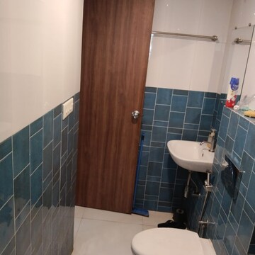 Bathroom in 2 BHK Apartment at Lodha Amara, Sandoz Baug – for Rent