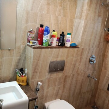 Furnished Amenities in 2 BHK Apartment at Lodha Amara, Sandoz Baug – for Rent