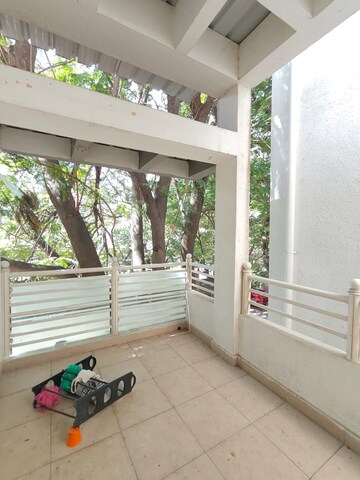 Parking in 2 BHK Builder Floor at Hsr Layout Sector 3 – for Rent