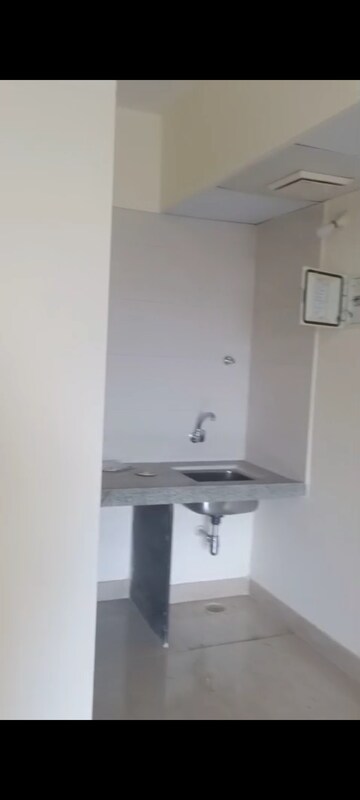 Room in 1 BHK Apartment at Lodha Crown Taloja Quality Homes, Dombivli East – for Rent