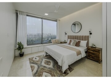 Master Bedroom in 3 BHK Apartment at Oberoi Realty Esquire, Goregaon East – for Sale
