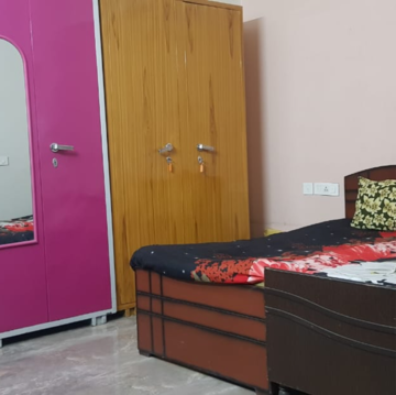 Bedroom in  Pg at Sector 46 – for Rent