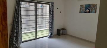 Room in 2 BHK Apartment at Skyi Manas Lake, Bhukum – for Rent