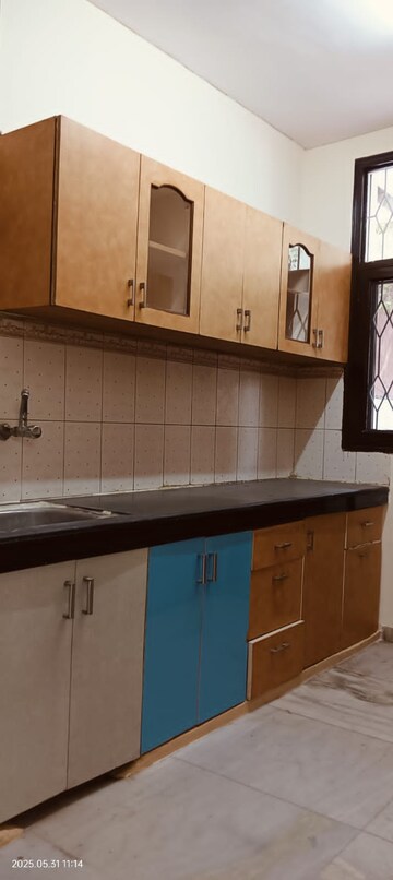 Kitchen in 3.5 BHK Apartment at Ganpati Apartments Gurgaon, Sector 56 – for Rent