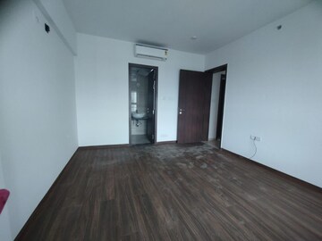 Room in 3 BHK Apartment at Kunal Aspiree, Balewadi – for Rent