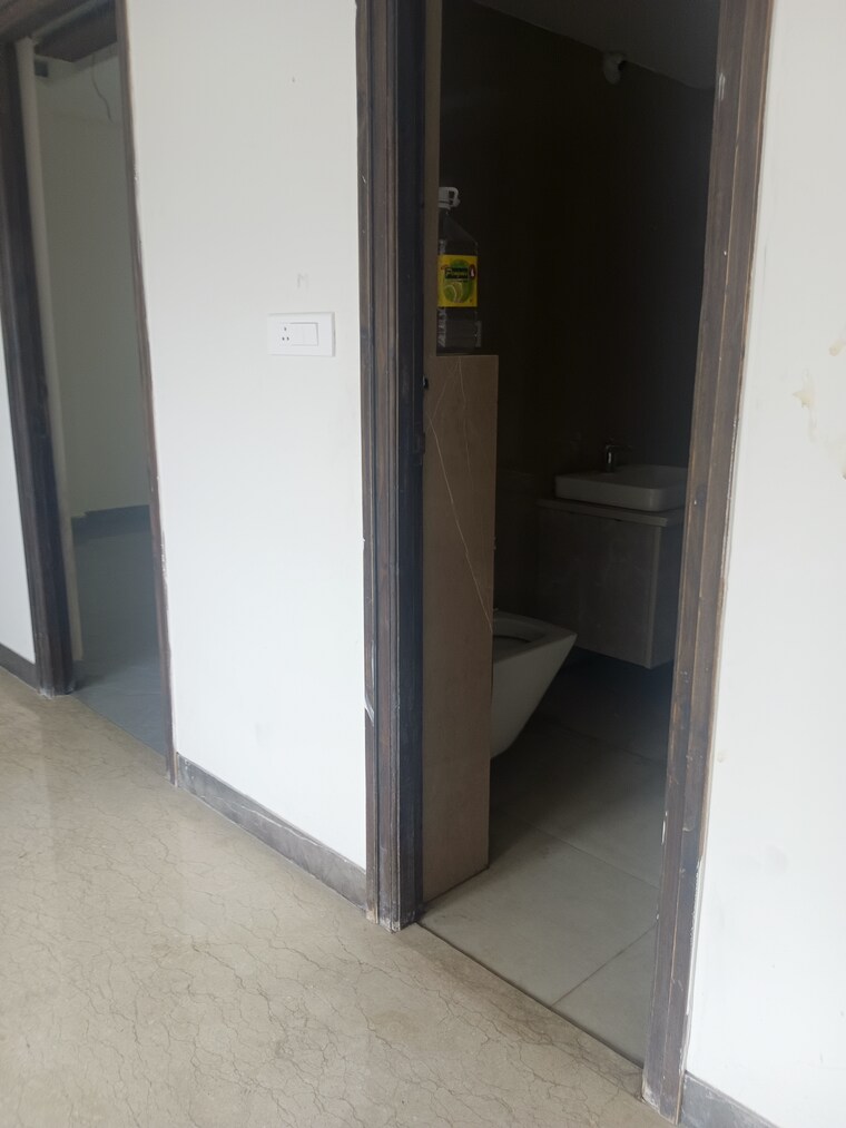 Bathroom, banjara hills 3 Bedroom 1700 Sq.Ft. Apartment In Banjara Hills Hyderabad 8932826