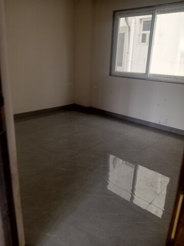 Room in 3 BHK Apartment at Banjara Hills – for Sale