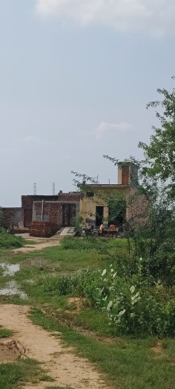  Plot – Exterior View View at Bharat Colony - for Sale
