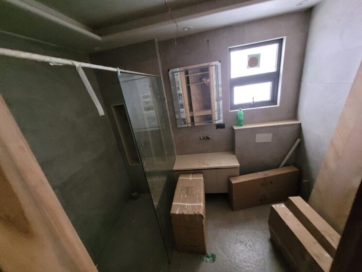 Other, parklands 4 Bedroom 350 Sq.Yd. Builder Floor In Sector 85 Faridabad 8932832