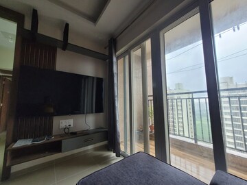 Room in 2 BHK Apartment at Kolte Patil Life Republic, Hinjewadi – for Rent