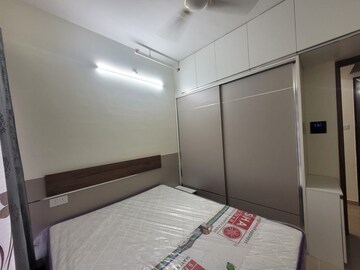 Room in 2 BHK Apartment at Kolte Patil Life Republic, Hinjewadi – for Rent
